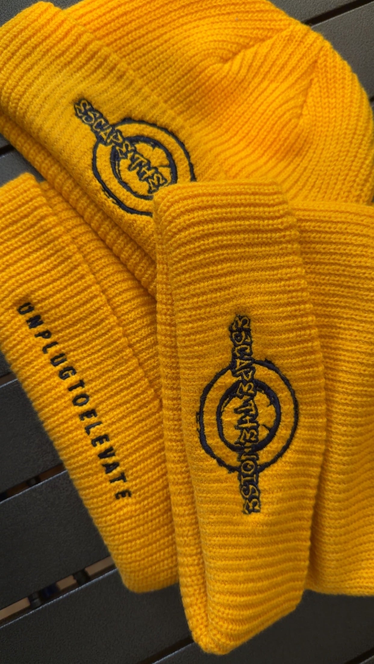 ETN Cable beanie